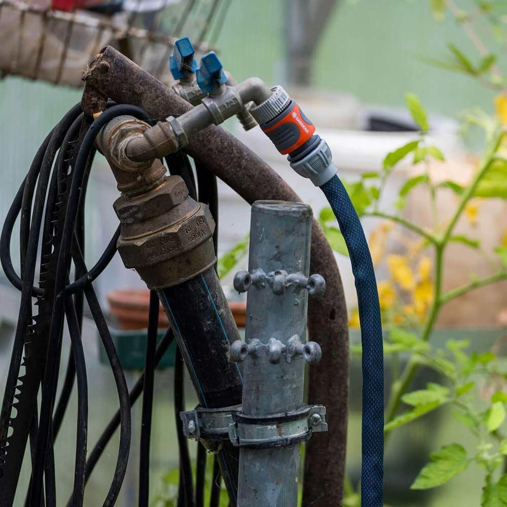 Gardena Liano Xtreme 1/2 tomme sæt, 15m: Ekstremt robust tekstil haveslange med let, vejrbestandig PVC inderslange (18465-20)