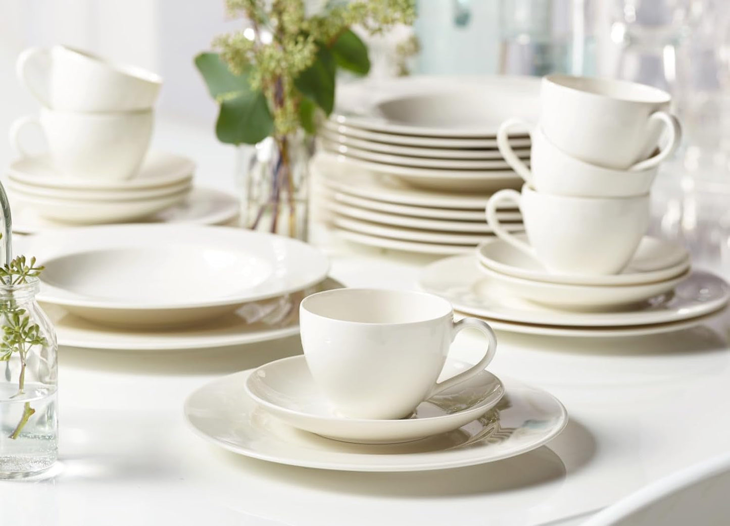vivo - Villeroy & Boch Group - Basic hvidt 30 dele servicesæt, tåler opvaskemaskine og mikroovn, hvidt servicesæt, kaffestel, keramik, tallerkener, kopper, premium porcelæn