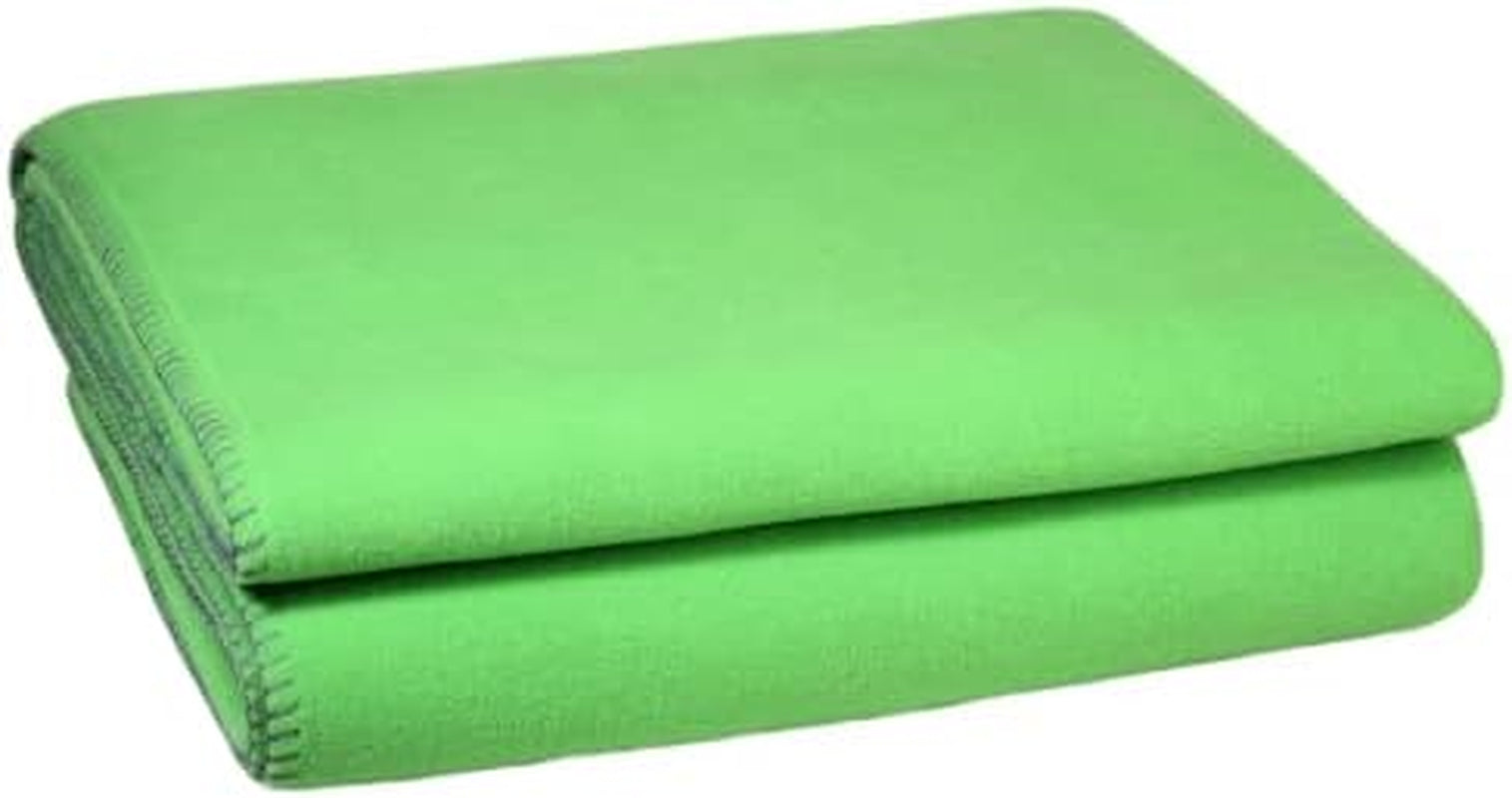 Zoepritz tæppe i farve: Rød, Lavet af 65% Polyester, 35% Viscose, Størrelse: 160X200 Cm, 103291-235-160X200 Zoepritz Senge og Betræk Siden 1828 605 Fluorgrøn 180X220 Cm