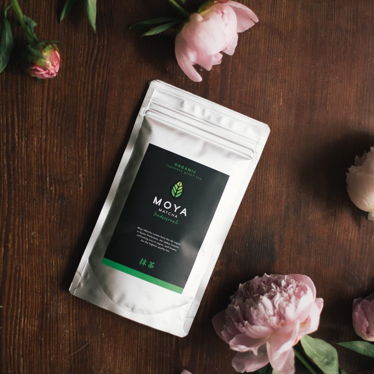 Moya Matcha økologisk grøn te pulver | 100 g traditionel ceremoni kvalitet 30 g | Økologisk dyrket og høstet i Uji, Japan | Perfekt at drikke til vand, matcha lattes, smoothies og limonade