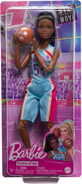 Barbie lavet til at flytte dukke og tilbehør, brunette basketballspiller med aftagelig sportskjole og bold, 22 led, HKT74