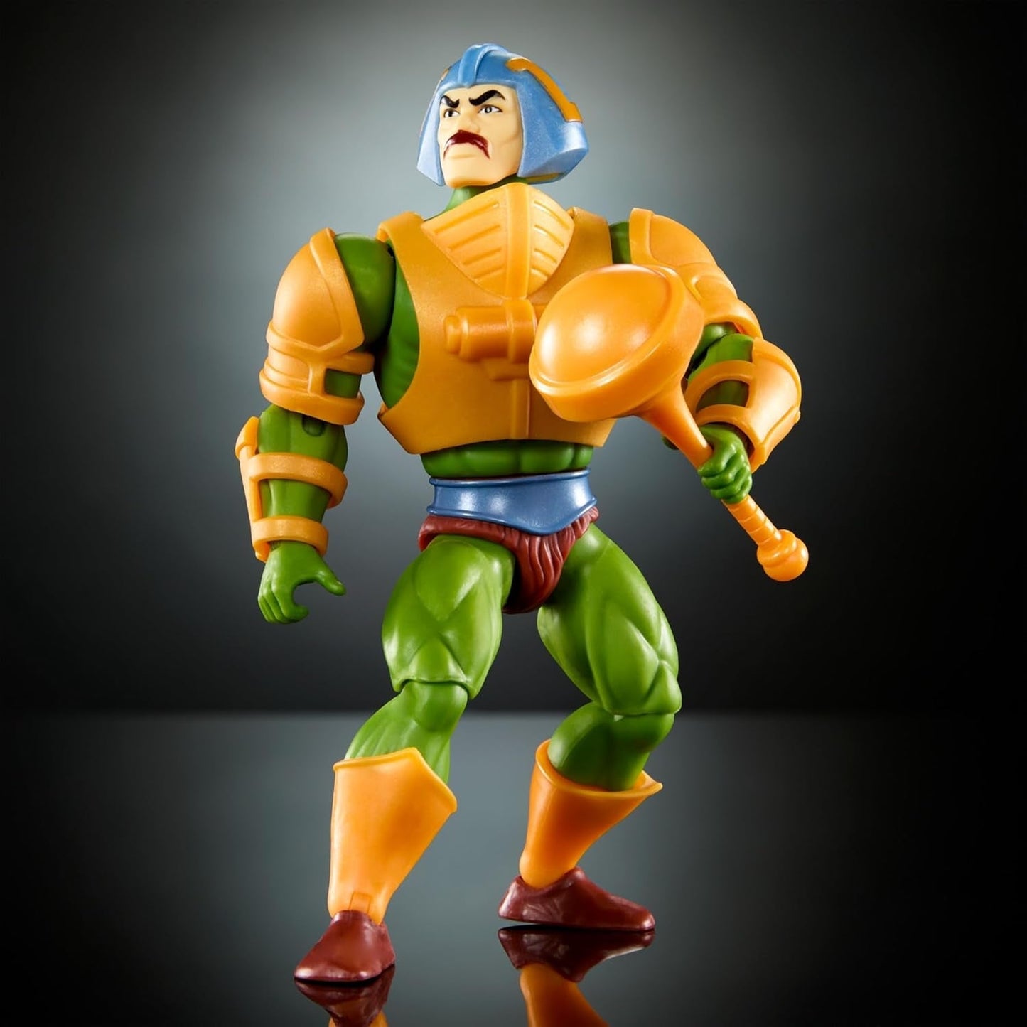 Masters of the Universe Origins Legetøj, Man-At-Arms Duncan Action Figur fra tegneseriesamlingen, Højde ca. 14 cm, helt med aftagelig rustning og tilbehør, HYD25 Actionfigurer Naty Shop