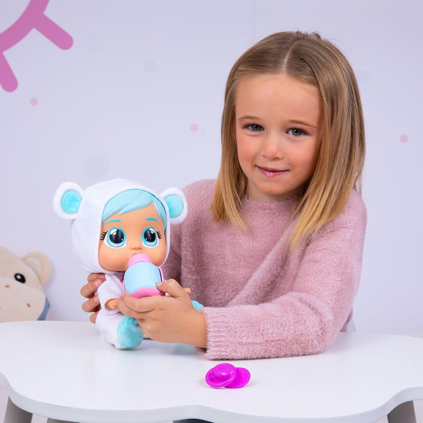 Cry Babies Loving Care Kristal Doll, Kristal Loving Care Baby Doll med 3 tilbehør til lægeleg, sygepleje, Crying with Real Tears, Legetøj i 18 måneder baby