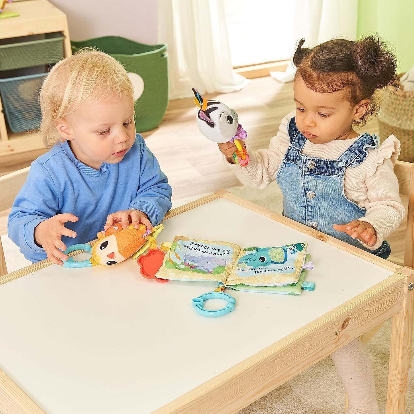 VTech Baby - Baby's Animal Friends Gavesæt - Legetøjssæt med stofbog, syngende fugl og zebrarangle - I 0-24 måneder Babylegetøj Naty Shop