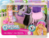 Barbie Chelsea og ponydukke og ponyer - Rid under leg for at sidde sikkert på hesten, lyserød sadel og stænger, inkluderer hjelm og sød plaidkjole, fra 3 år og opefter, HTK29 Naty Shop-dukker