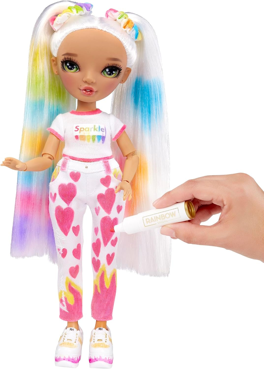 Rainbow High Color & Create DIY Modepuppe - Grüne Augen, Zopfe, extra Top & Schuhe, abwaschbare Regenbogenstifte - Ausmalen, Gestalten, Spielen, Auswaschen - for Kinder fra 4-12 Jahren og Sammler