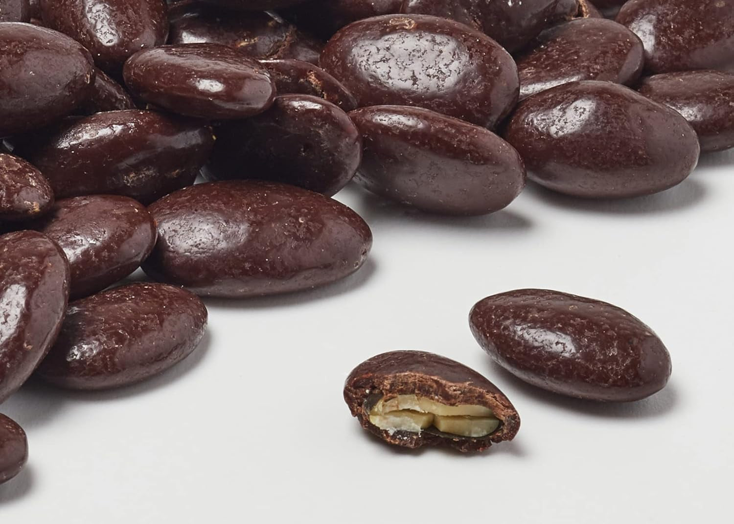 Landgarten økologiske græskarkerner i mørk chokolade - Vegansk ristet græskarfrø-chokolade-snack - kilde til magnesium - 1 x 50 g