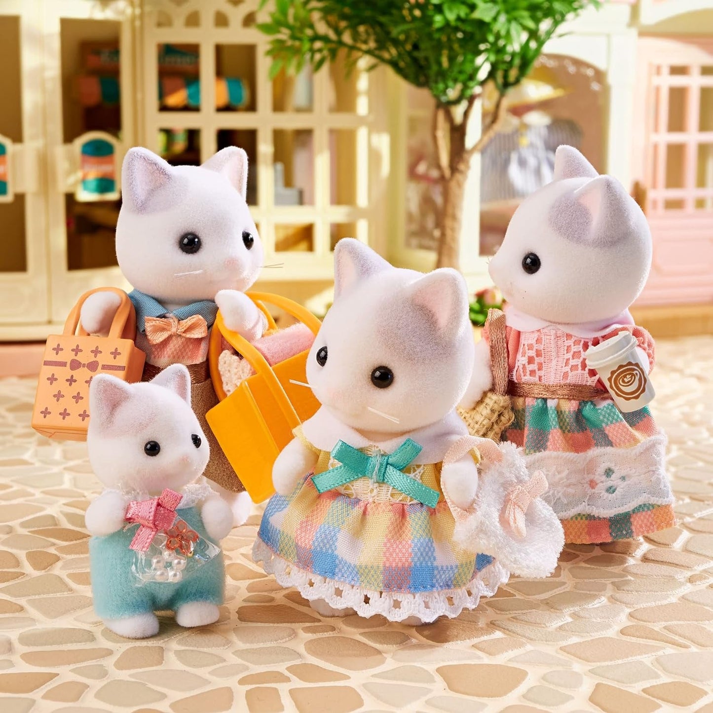Sylvanian Families - 5738 Milk Cat Family - Dukkehusfigurer