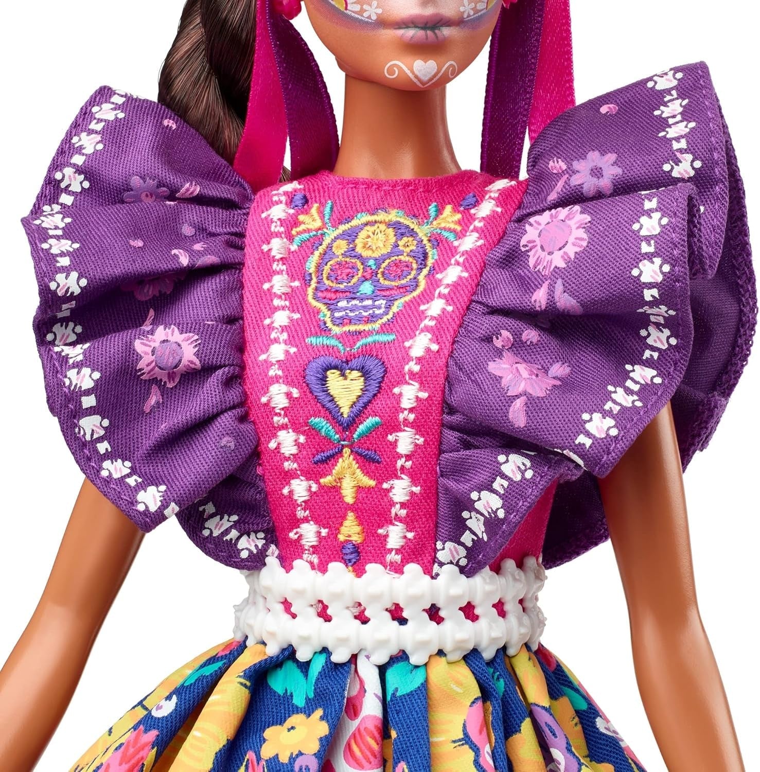 2022 Día De Muertos Barbie-dukke med pjusket traditionel kjole, blomsterkrans og Calavera-ansigtsmaling, gave til samlere