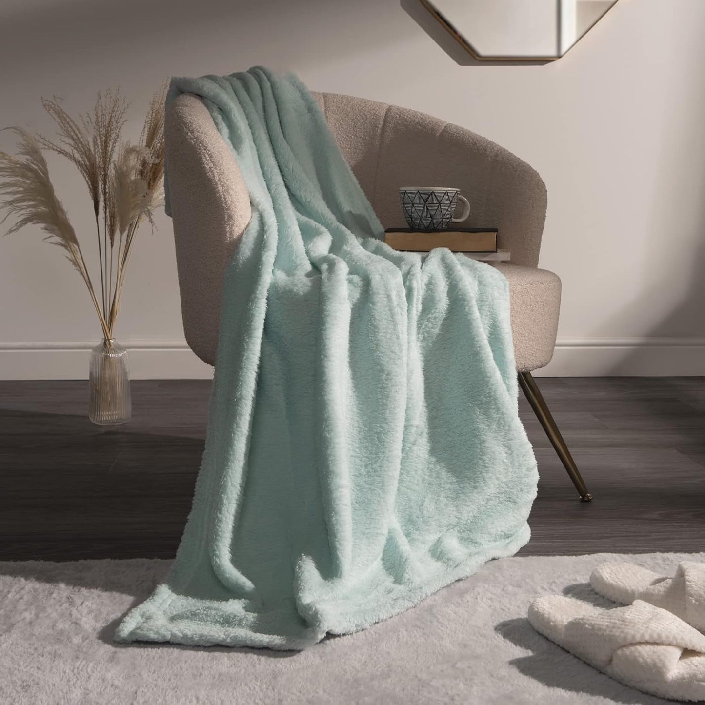 Brentford's Teddy Fleece Tæppe Stort Sengetæppe Plys Super Blød Varm Sovesofa Sengetæppe Sort - 150 X 200 Cm Senge og tæpper Besuche den Brentfords-Store Andeæg 125 X 150 Cm