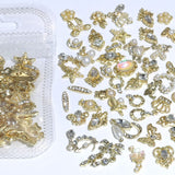 50 Stück Guld Nail Charms, Mix Styles Glitzersteine ​​Nägel Perle Legierung Nagel Steine ​​​​Blume Schmetterling Strasssteine ​​​​Nägel Herz Stern Nagel Charms DIY Nail Art Zubehör Frauen Nägel Deko