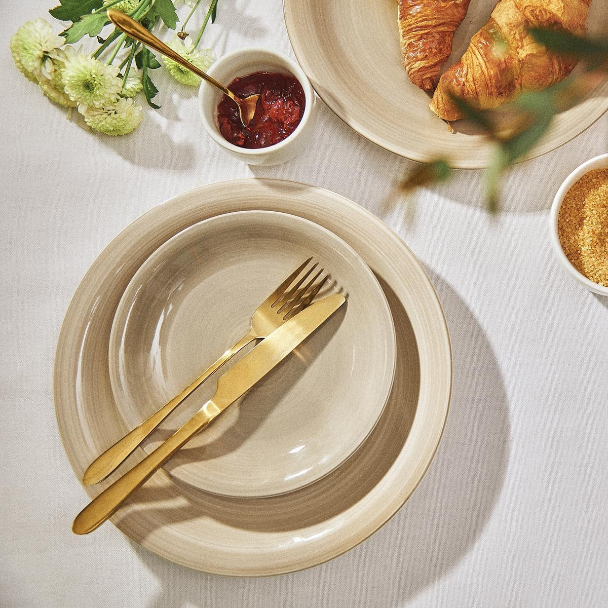 HOMLA Abele Besteckset Für Vier Personen 16-Teilig Edelstahl Hygienisk Elegant Leicht Zu Reinigen Gold Kitchen Naty Shop