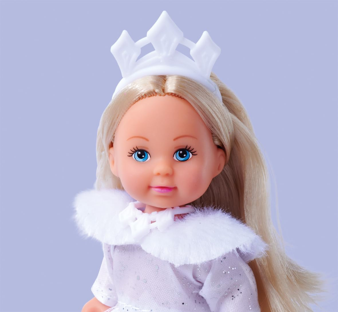 Simba Evi Princess of Love's Dreams, Legedukke i en drømmende vinterkjole med pelsstrimler og glitterelementer, 12 cm, 3 år og opefter
