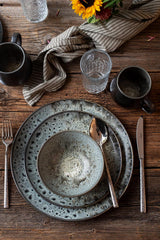 MÄSER Carellia 12-delt morgenmadssæt - keramik fra Portugal - reaktiv glasur - 4 desserttallerkener 23 cm, 4 skåle 15 cm, 4 kaffekrus 430 ml - tåler opvaskemaskine og mikroovn, grå