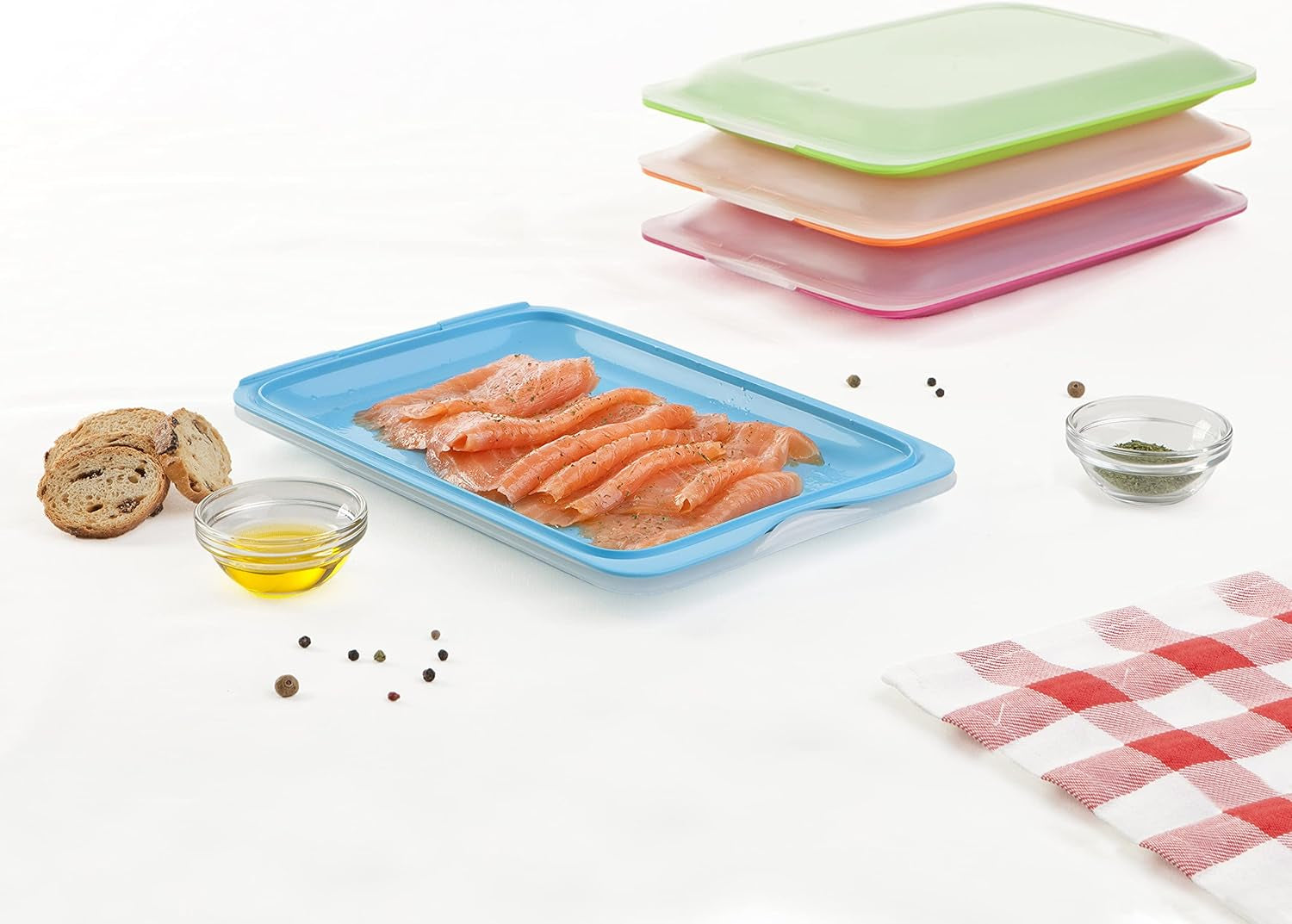 TATAY Fresh Slicer Box Sæt med 4, BPA fri, genanvendelig, stabelbar, opvaskemaskine & MWO, tilfældige farver. Måler 17 cm x 3,2 cm x 25,2 cm Naty Shop madopbevaringsbokse