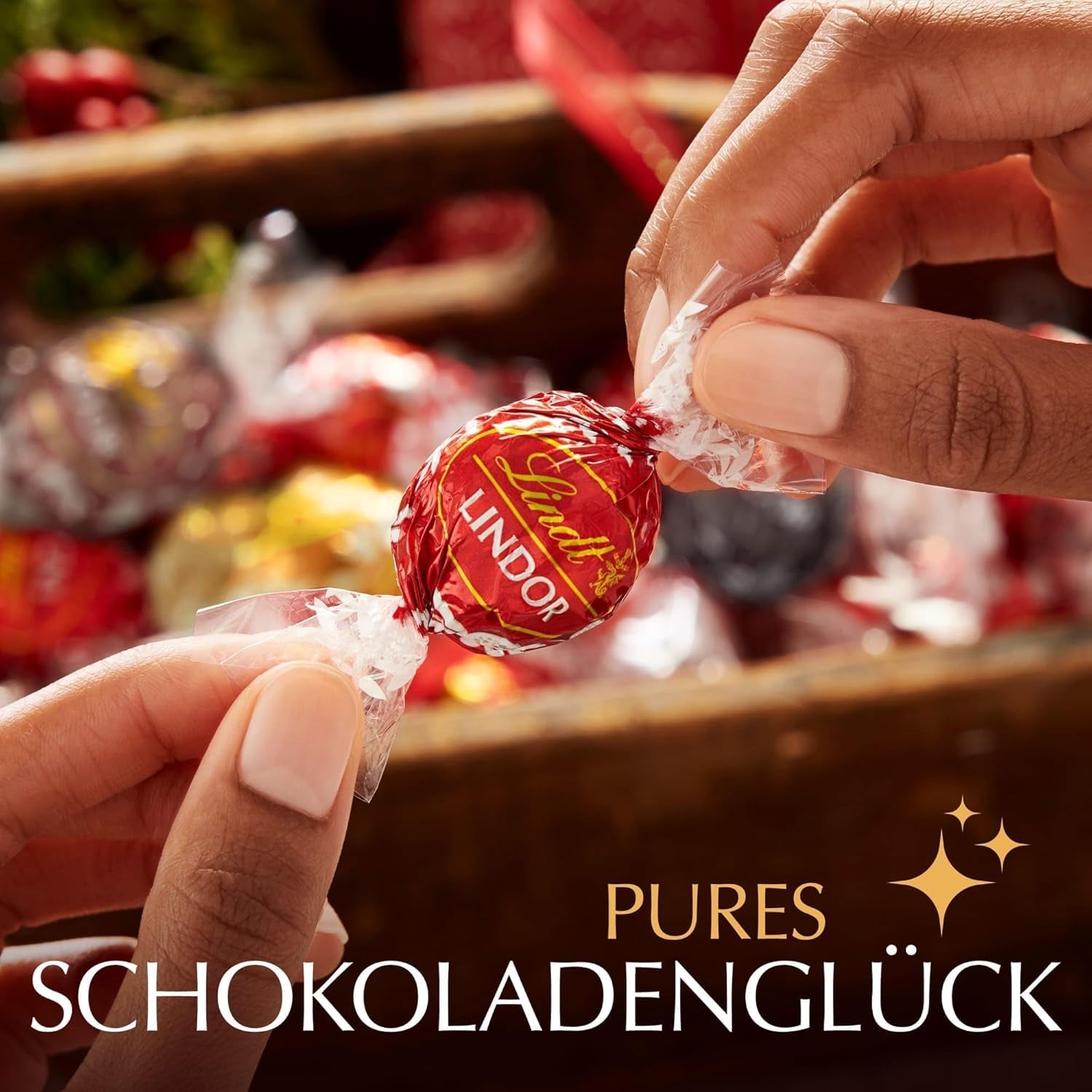 Klassisk sortiment af Lindt chokoladekugler LINDOR | ca. 80 kugler chokolade (mælk, hvid, mørk 60%, hasselnød) | Bulkpakke, 1 kg