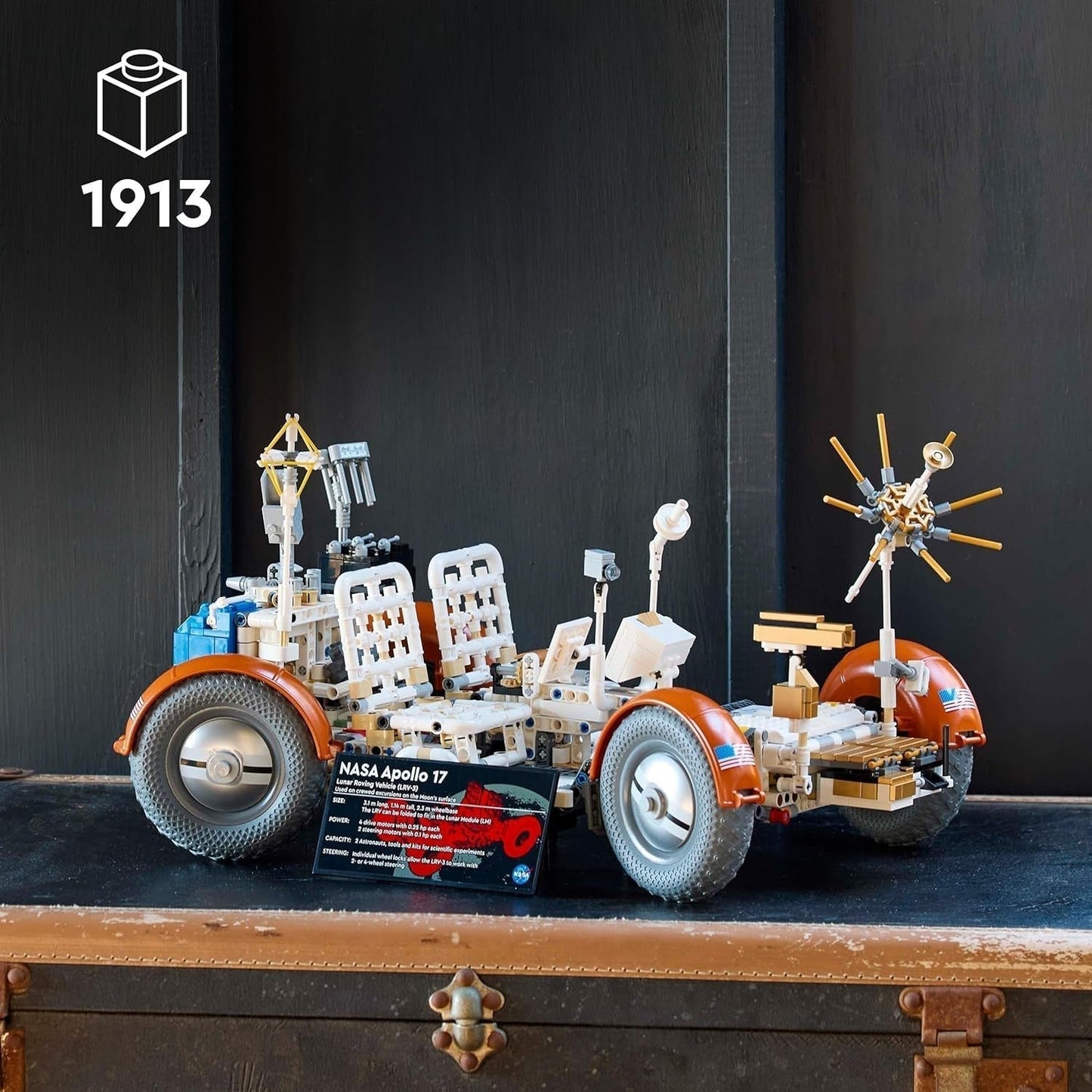 LEGO Technic NASA Apollo Lunar Roving Vehicle (LRV), Lunar Rover-model for voksne, rumsamlerobjekt for videnskabsentusiaster, byggelegetøj, rumfartøjsmodel 42182 byggesæt Besuche den LEGO-Store
