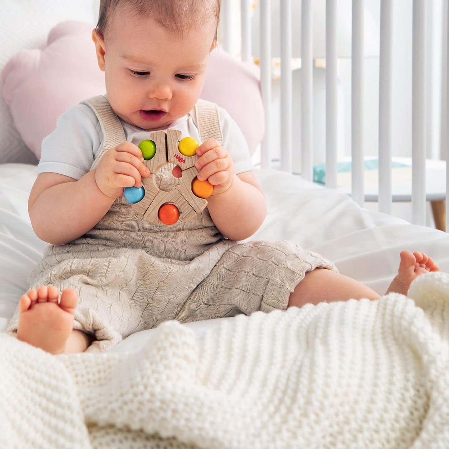 HABA 306692 - Fangelegetøj med kuglehjul, Fangstlegetøj fra 6 måneder, Fremstillet i Tyskland, Farverigt Bebe Toys Naty Shop