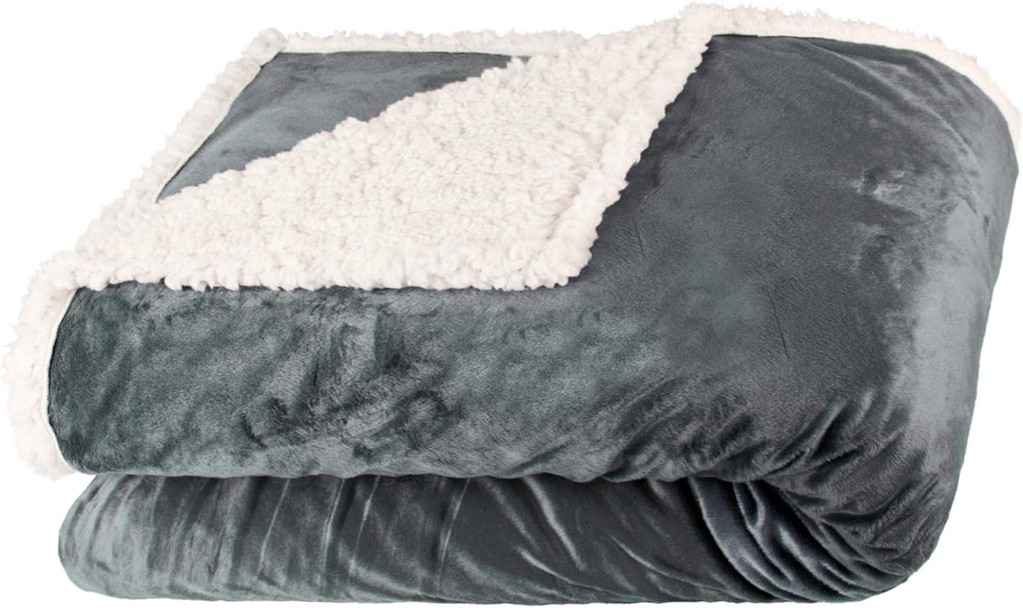Aqua-Textil Fluffy kæletæppe 150 X 200 Cm Grå Hvid Meleret Plys TV Tæppe Sengetæppe Sherpa Fleece Oeko-Tex Ottawa Senge og Tæpper Besuche den aqua-textil-Store Grå Hvid Nicki Komfortabelt tæppe 150 X 200 Cm
