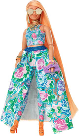 Barbie ekstra fancy, kurvet langt jordbærblondt hår, todelt jakkesæt, blå kat, lyserød taske, ananas solbriller inklusive dukke, egnet som gave, Hhn14 Naty Shop Dolls