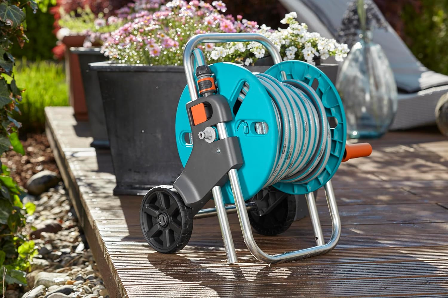 Gardena CleverRoll S slangevognssæt, slangeholder med slange, systemdele, sprøjtemundstykke (18502-20)