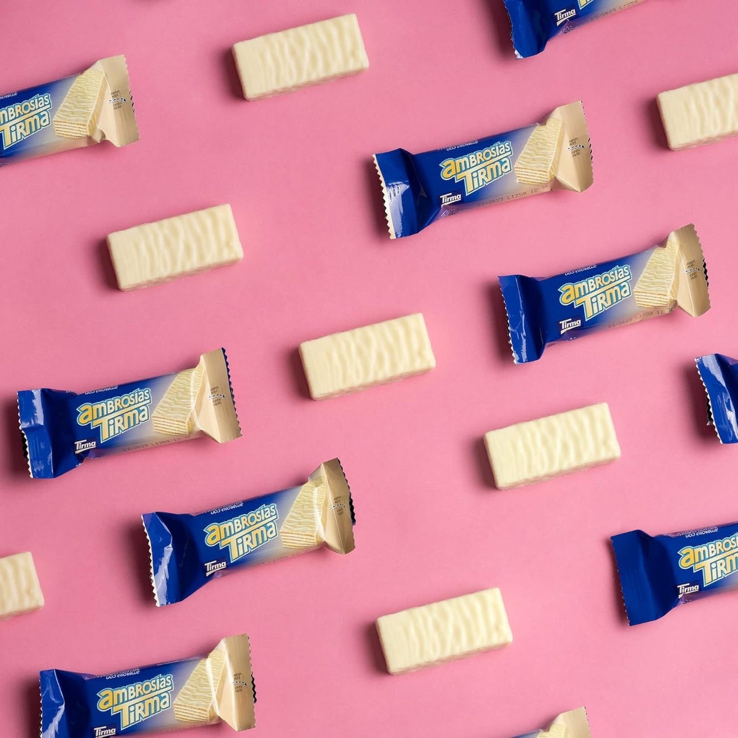 Tirma Mini hvid chokolade wafers | (16 enheder x 13,5 g), 216 g | Delikat cremefyld | Ikke-GMO | Velegnet til vegetarer | Individuelt pakket | Pakket snack