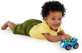 Bright Starts Oball Rattle Legetøj Bil Motor Aktivitetslegetøj til babyer og småbørn fra 3 måneder 1 stk Tilfældig farve Blå eller rød Babylegetøj Naty Shop