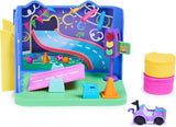 Gabby's Dollhouse Deluxe-værelse, Purr-Ific-legerum, legerum med Carlita-legetøjsbil, 2 møbler og 2 overraskelsesæsker med tilbehør, egnet til 3 år og opefter Naty Shop dukkehuse