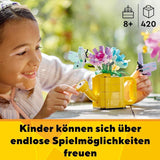 LEGO Creator 3I1 blomstersprinklersæt, dekoration til børneværelset, byg en sprinkler med en buket blomster, gummistøvler eller 2 legetøjsfugle, kreativ gave til piger og drenge 8 år gamle 31149 byggesæt Besuche den LEGO-Store