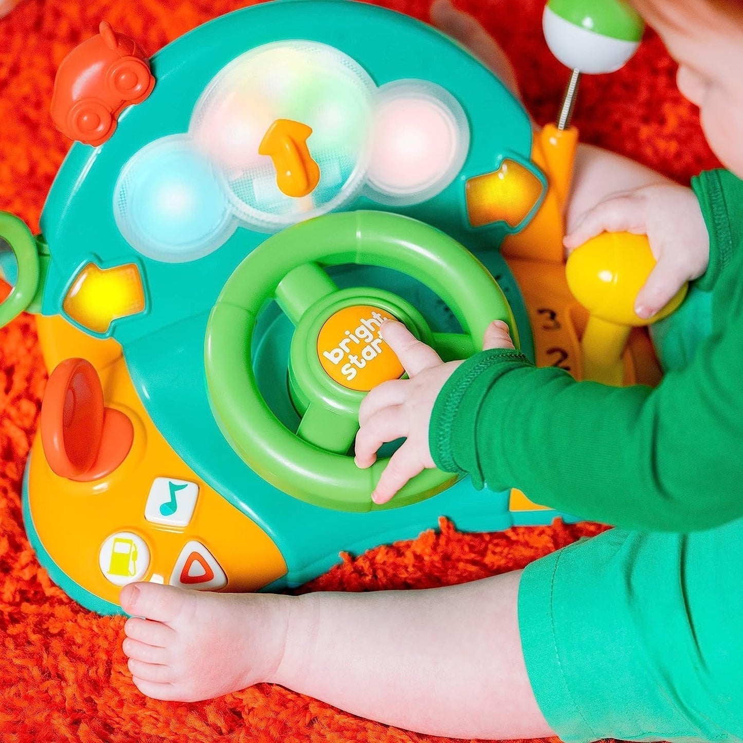 Bright Starts, legetøjsrat, Lights & Colors Driver, med musik, bilstøj, blink, gearstang og mere Bebe Naty Shop Toys