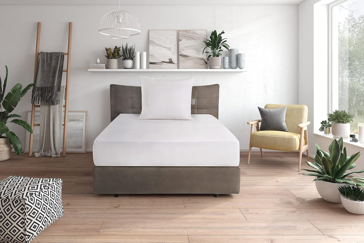 Traumnacht komfort dunpude med højkvalitets dunfyld og fnugbestandigt betræk lavet af 100% bomuld, Oeko-Tex certificeret, 80 X 80 cm, produceret efter den tyske kvalitetsstandard Naty Shop standard puder
