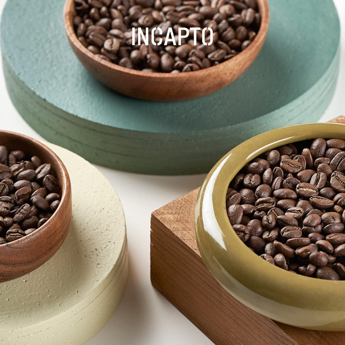 Incapto Ganze Entkofeinierte Kaffeebohnen | Ohne Chemikalien | Mischung aus 100% Arabica-Kaffee aus Brasilien | Ungemahlen Espresso Bohnen | Swiss Water Decaf Coffee, Pakke 500g