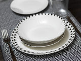 Grafisk bordservice, 18 dele til 6 personer, porcelæn, hvid