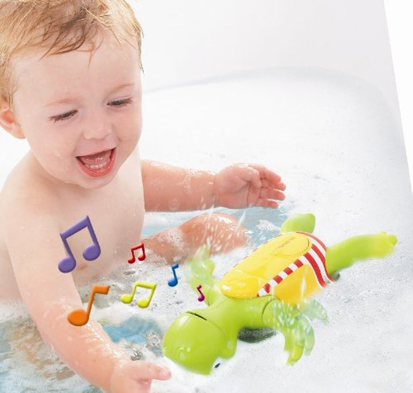 TOMY Vandlegetøj til børn "Plantschi den syngende skildpadde" flerfarvet, højkvalitets legetøj til børn med musik, kombinerer badelegetøj og musiklegetøj, fra 12 måneder! Badelegetøj til vandleg Jucarii Bebe Naty Shop