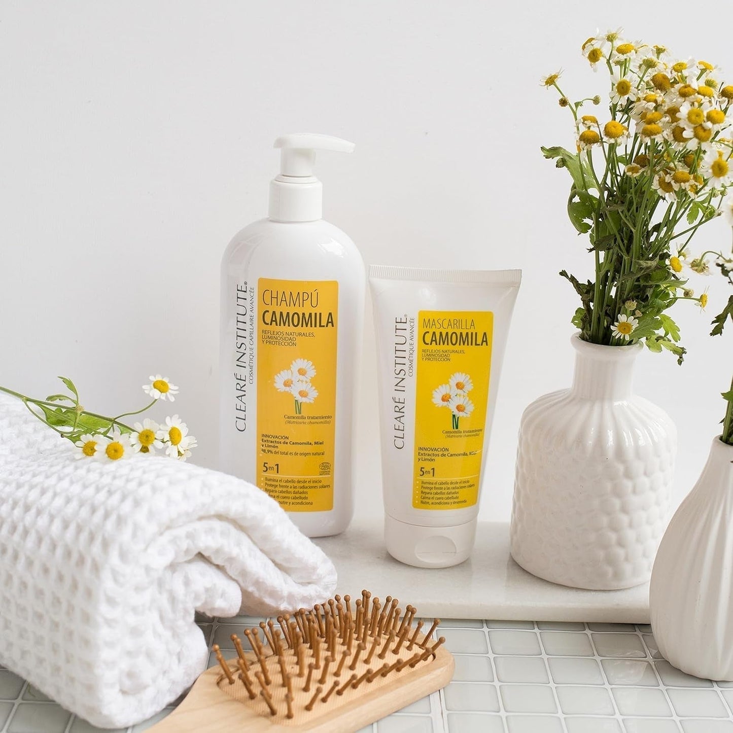 Clearé Institute | Kamille maske | Nærer, betingelser og reder ud | Golden Shine and Shine | 97% naturlige ingredienser | Beroliger hovedbunden Med kamilleekstrakt |150 ml Naty Shop hårmaske