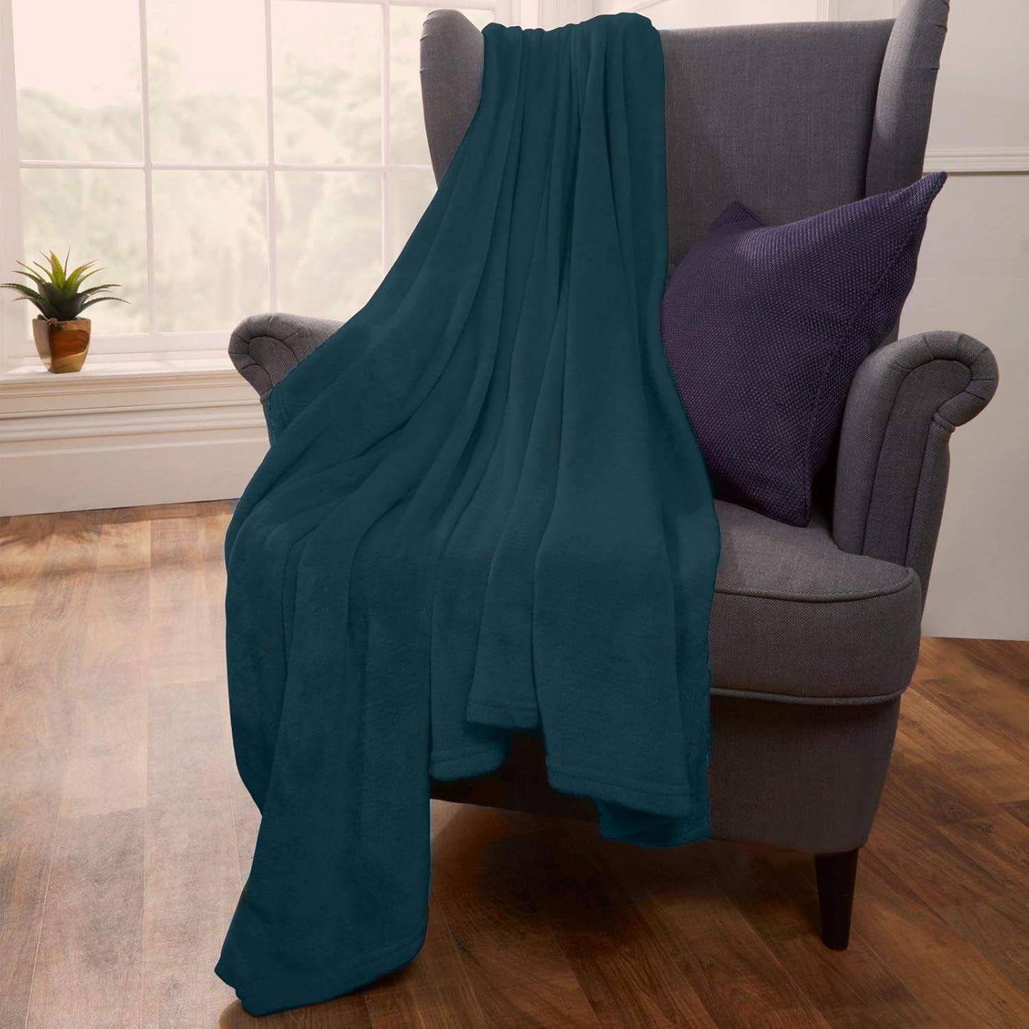 Brentford's Ultra Soft Fleece Sengetæppe, Sølvgrå, Stor dobbeltseng - 150 X 200 cm Senge og tæpper Beuche den Brentfords-Store Grøn Blå 200 X 200 cm