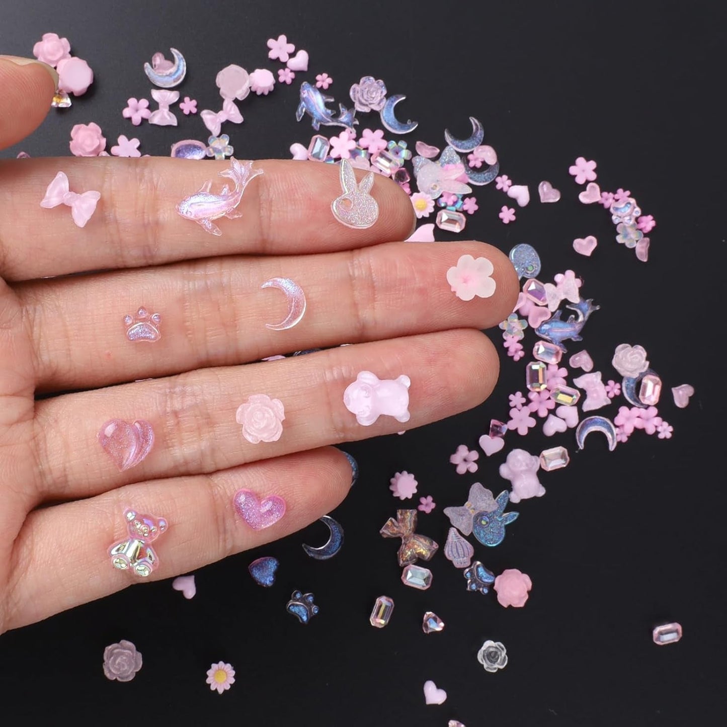 100 stk Sløjfe-nail Charms Y2K 3D-harpiks Camellia Flower Nail Charms Kawaii Rhinestones Negle Art-dekorationer, mønstre, gør-det-selv-håndværkstilbehør (Pink)