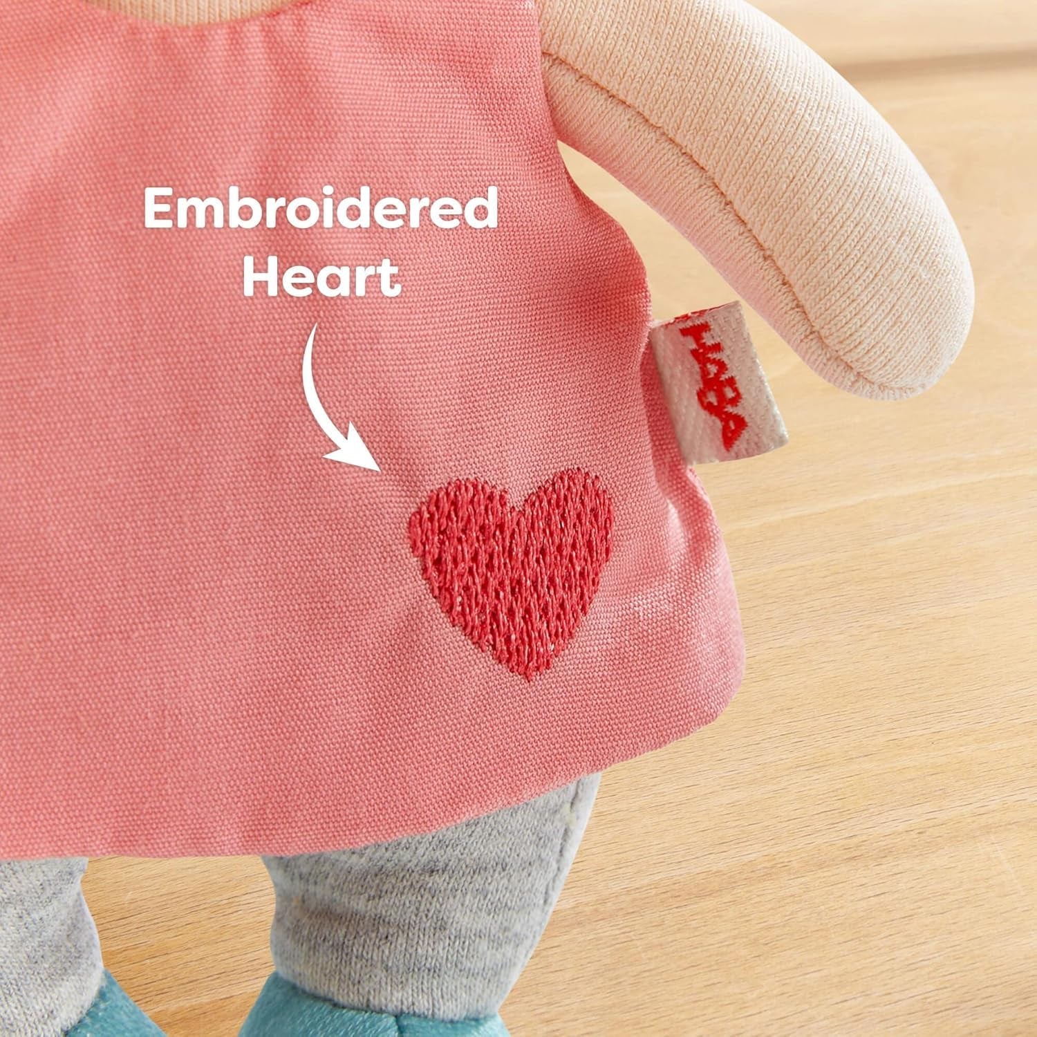 HABA Guardian Angel Lore - Fluffy tekstildukke (15 cm), perfekt velkomstgave til babyer og småbørn - Vaskes ved 30 °C - 2011870001