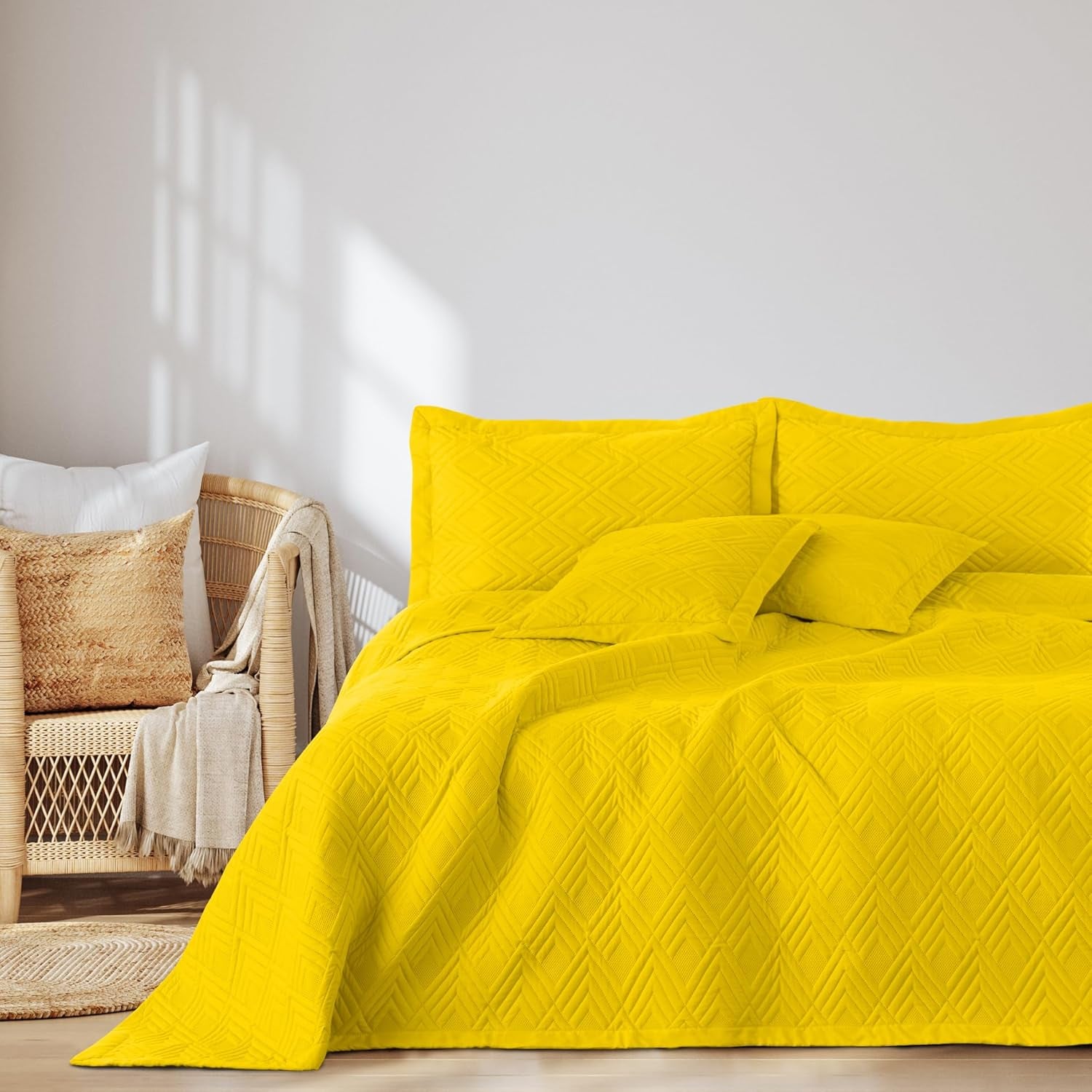 Ameliahome Sengetæppe 170X210 Cm To-sidet Sengetæppe Ultralyd Quilting Polyester Ophelia Mørkegrønne Senge og Tæpper Besuche den AmeliaHome-Store Ophelia Gul 220X240 Cm