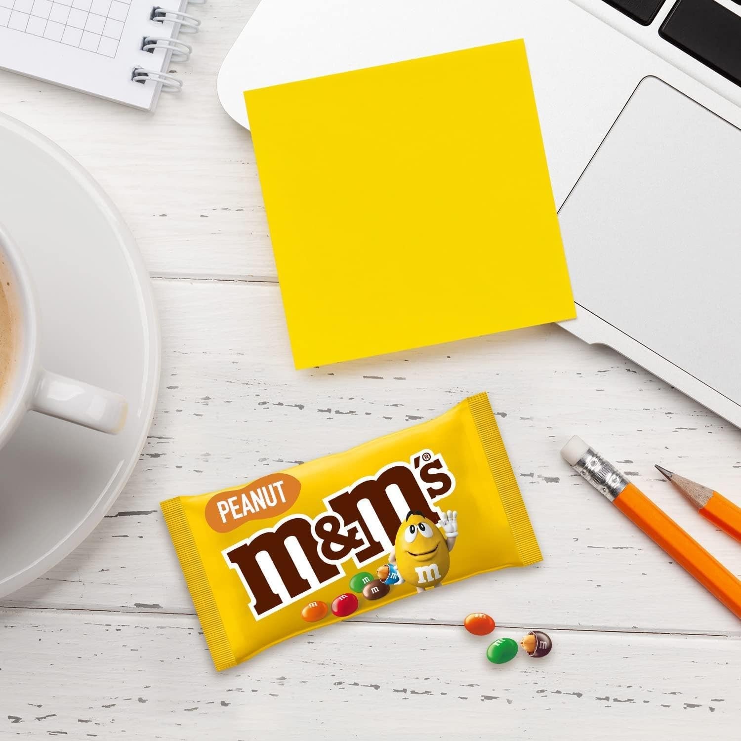 M&M's Peanut Chocolate Bulk Pack 24 x 45 g Chokolade Peanut Flavored Linser Chokoladegave (1080g) Ideel som en fodbold-tema-godbid