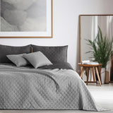 Decoking Sengetæppe 200 X 220 Cm Grafit Antracit Sølvgrå Tosidet sengetæppe let at vedligeholde Axel Senge og tæpper Besuche den DecoKing-Store