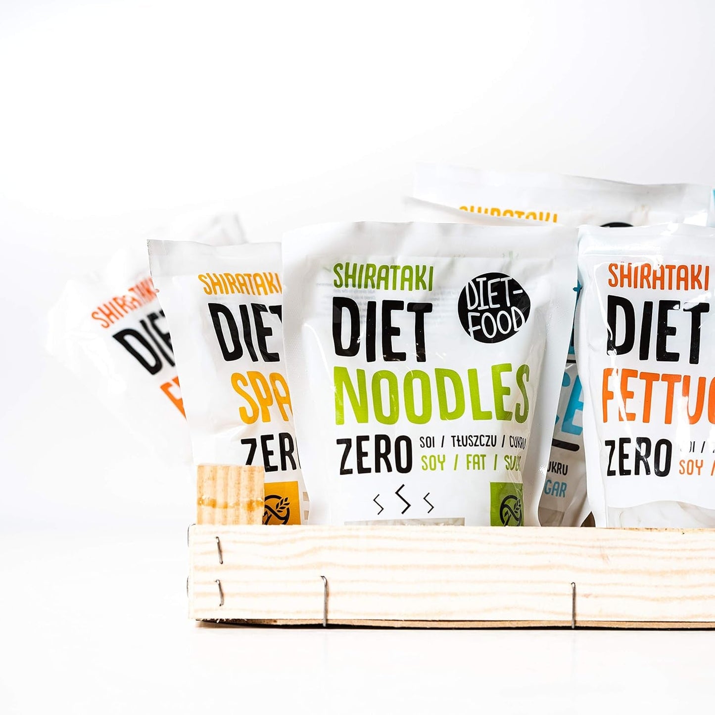 Shirataki Nudler KOST-MAD Low Carb Kaloriefattig Konjac Nudler Vegansk mad Fedtfri Sojafri Glutenfri Vandopløselig Diæt Nudler Lavt Kalorieindhold 200 Gram