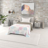 Fantasy printet sommerdyne, polyesterfyld, kronblade, 260X270Cm Dyner og dyner Naty Shop Molecule 220X270Cm