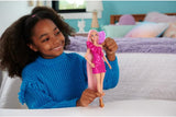 Barbie Totally Hair - Dukke med ekstra langt regnbuehår, der er let at style, og 10 mode- og stylingtilbehør, farveblok prikket kjole, til alderen 3 og opefter, HKT96