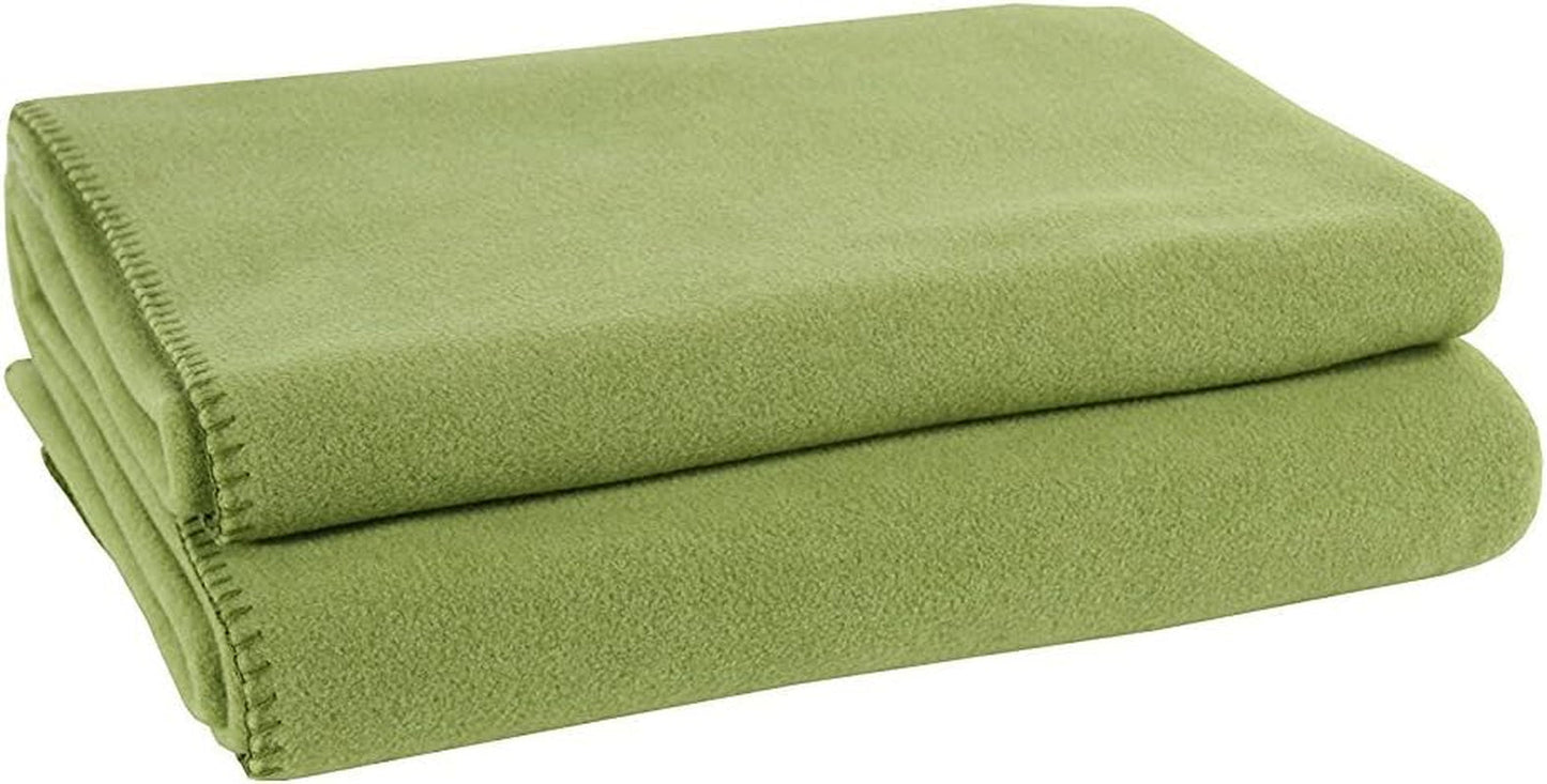 Zoepritz tæppe i farve: Rød, Lavet af 65% Polyester, 35% Viscose, Størrelse: 160X200 Cm, 103291-235-160X200 Zoepritz Senge og Betræk Siden 1828 650 grøn 160X200 Cm