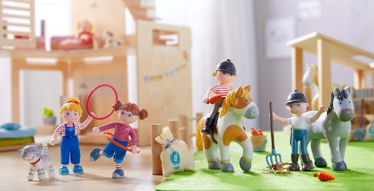 HABA 303672 - Little Friends - Conni | Sød minidukke fra 3 år | Holdbar plastik foldedukke for langvarig leg sjov | Gave til alle Conni Papusi Naty Shop fans