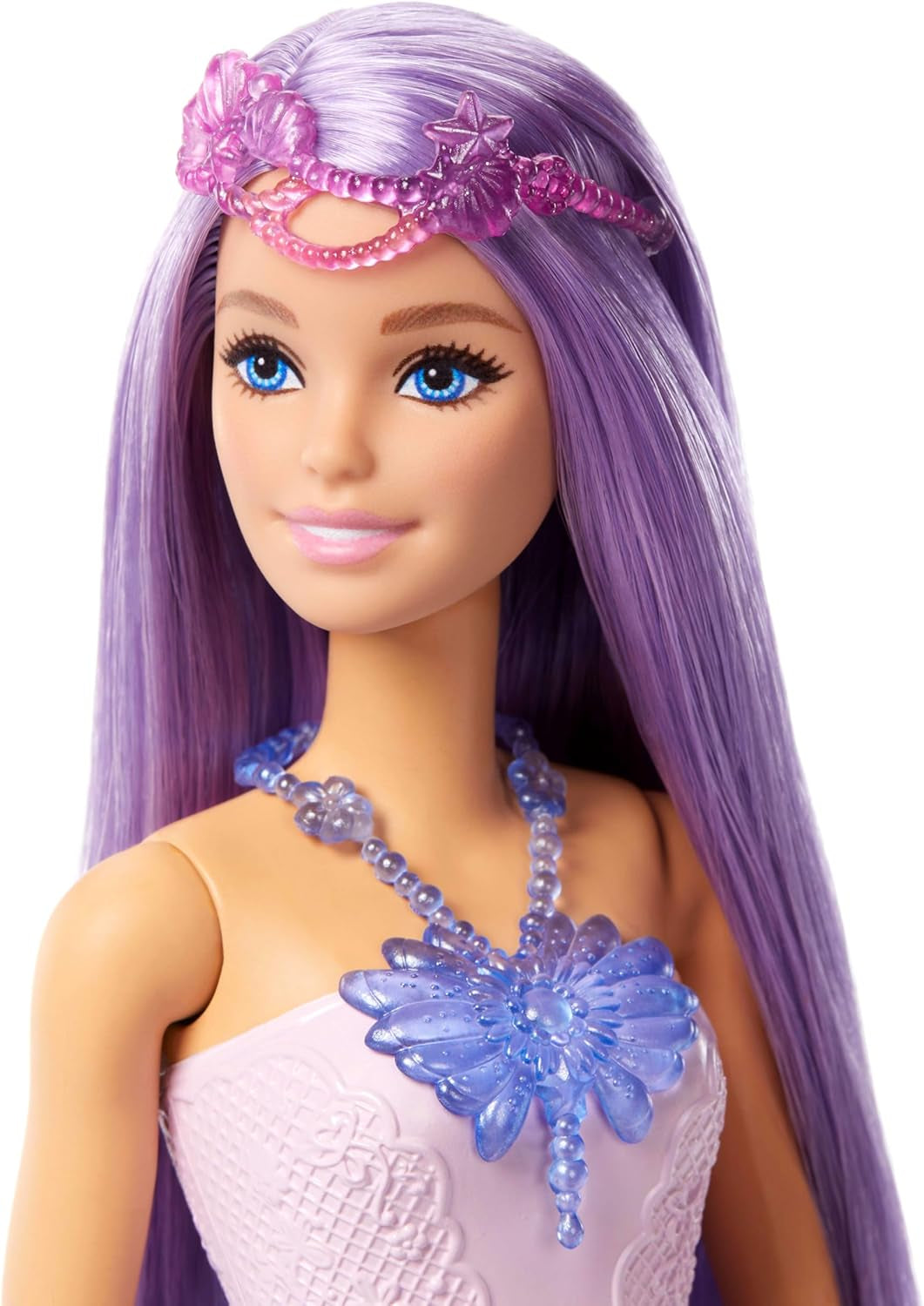 Barbie Doll 3-i-1 legesæt med 8 tilbehør, inklusive havfruehale, fevinger, kongelige halskæder, sko og mere til 10+ forskellige udseender, JCP74