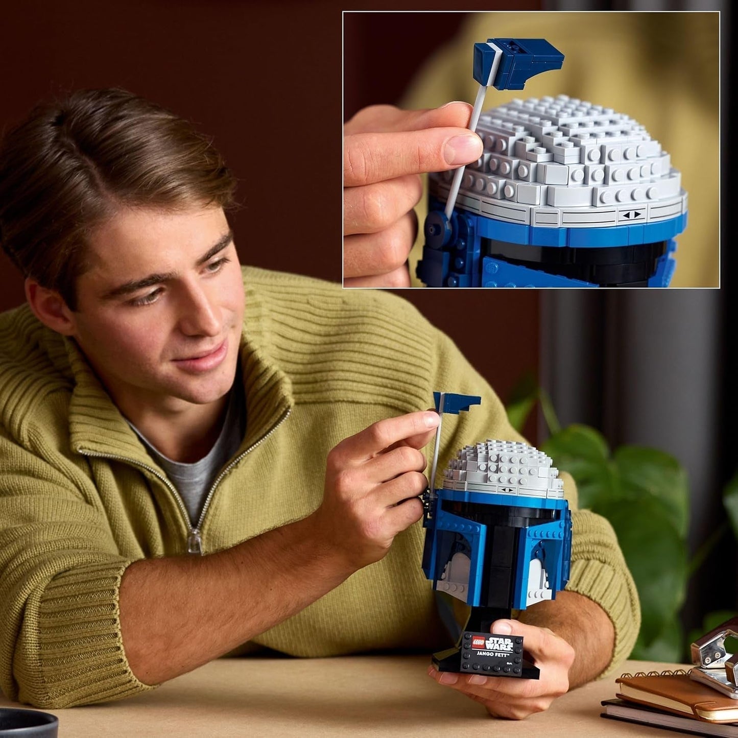 LEGO Star Wars 75408 Jango Fett-hjelm - Mandalorian-byggesæt til voksne - Model med stativ, navneplade og justerbar antenne - Gave til Attack of the Clones Fans Byggesæt Besuche den LEGO-Store