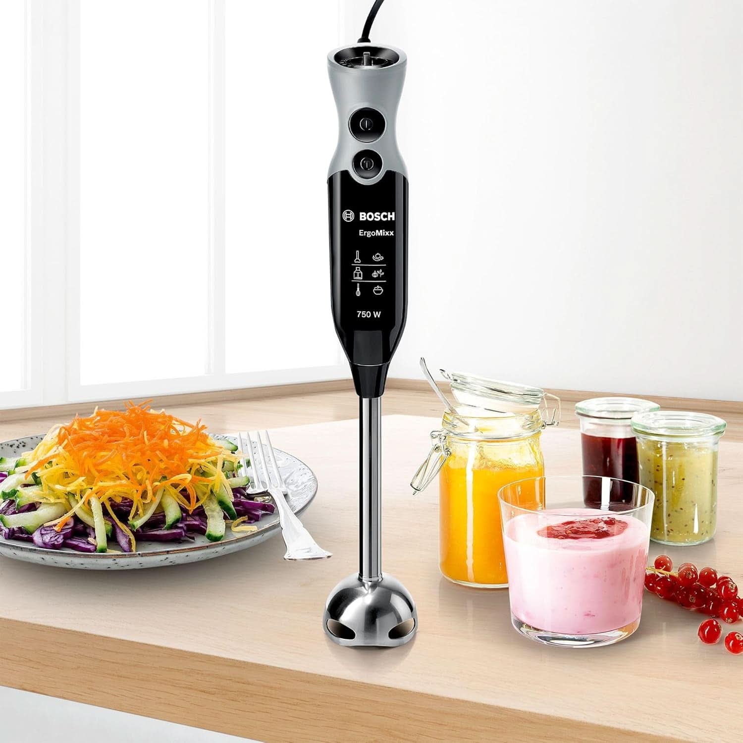 Bosch Stabmixer Ergomixx MSM67170, Edelstahl-Mixfuß, Universalzerkleinerer, Mix- Und Messbecher, Schneebesen, Ice-Crush-Klinge, Leichtes Gehäuse, 12 Stufen plus Turbostufe, 750 W, Schwarz/Grau Kitchen Naty Shop