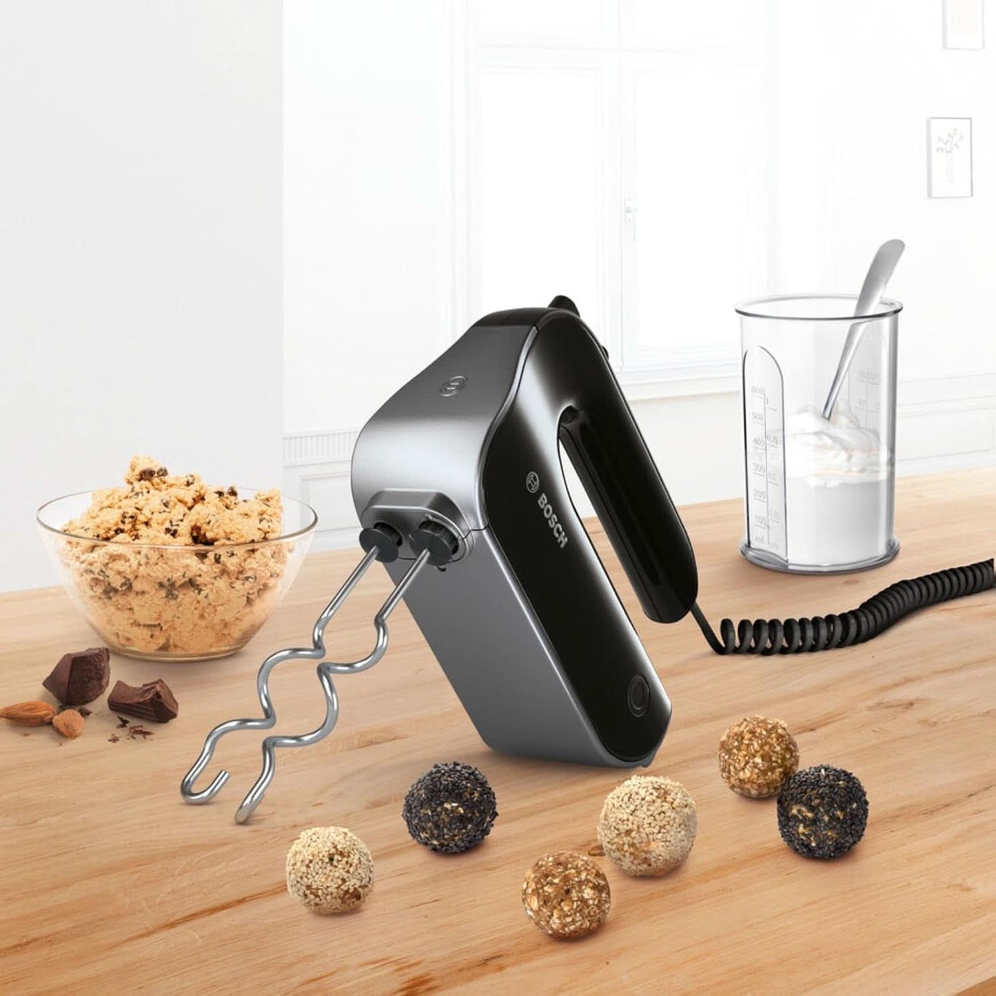 Bosch Handrührer Home Professional Styline MFQ4980B, 5 Stufen, 2 Edelstahl Rührbesen- Und Knethaken, Mixstab Edelstahl, Universalzerkleinerer, 850 W, Schwarz/Dark Silver Kitchen Naty Shop